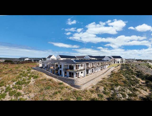 1 BEDROOM APARTMENT FOR SALE IN RENOSTERBOS ESTATE